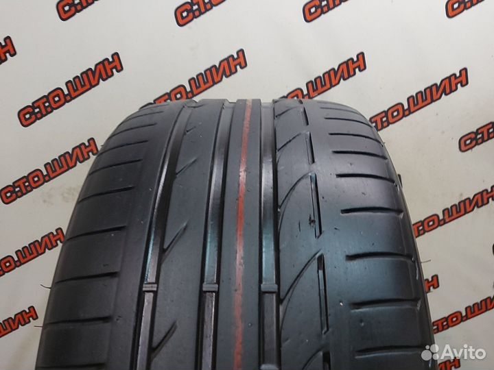 Bridgestone Potenza S001 255/35 R19 96Y