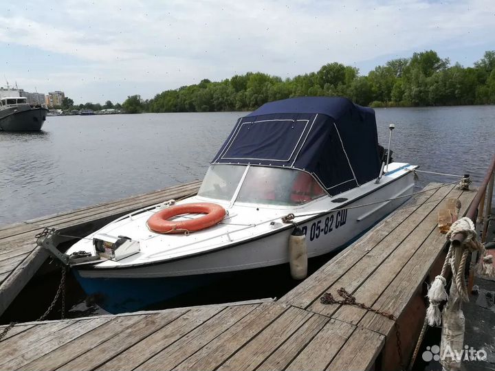 Ветровое стекло на лодку