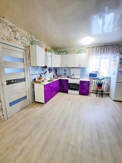 Дом 297,3 м² на участке 15 сот.