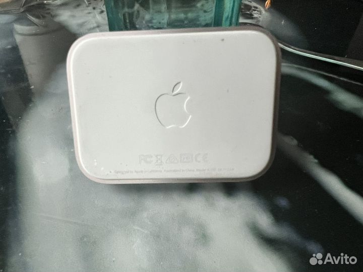 Стакан для зарядки Apple