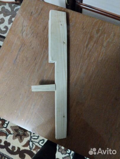 Самодельная деревянная игрушка