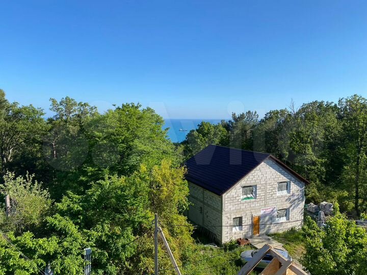 Дом 250 м² на участке 8 сот.