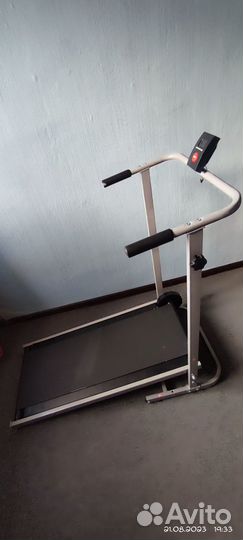 Фитнес и тренажеры