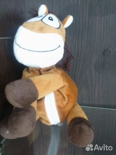 Игрушка лошадь