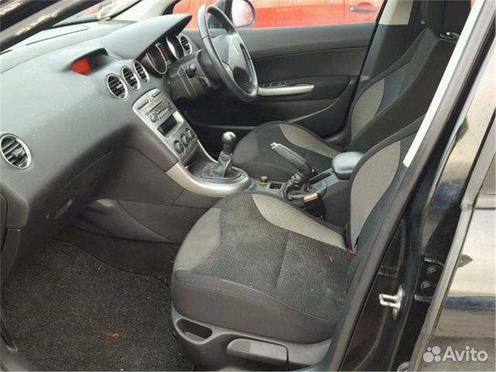 Разбор на запчасти Peugeot 308 2007-2013