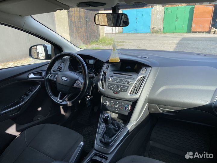 Ford Focus 1.6 МТ, 2015, 134 000 км