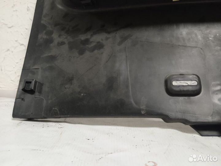 Обшивка багажника Volkswagen Golf 4 1997-2005