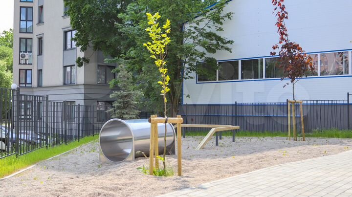 2-к. квартира, 64,3 м², 1/8 эт.