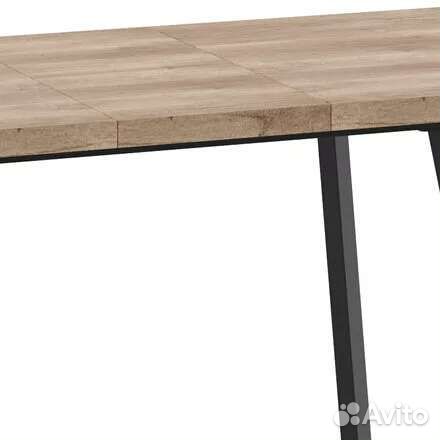 Стол обеденный