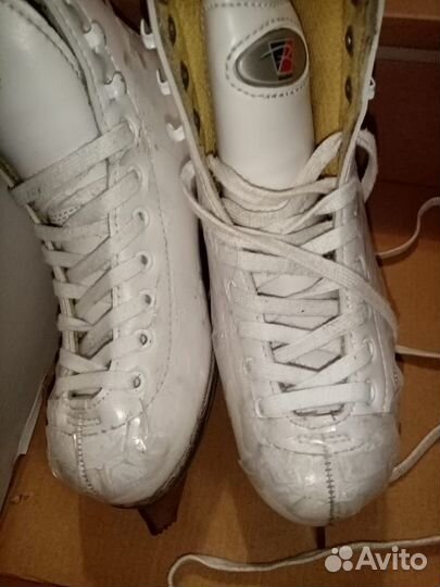 Коньки фигурные детские профессиональные