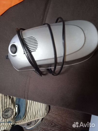 Лампа для ногтей