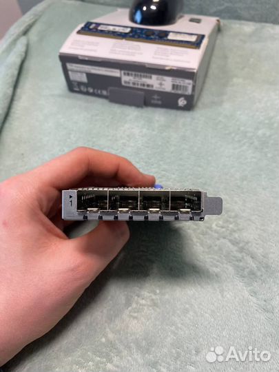 ThinkSystem 10Gb 4-port SFP+ LOM