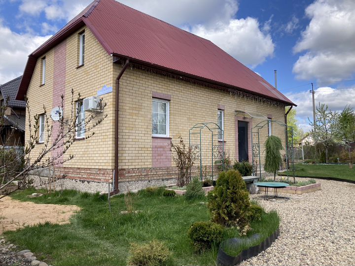 Дом 164 м² на участке 8,5 сот.