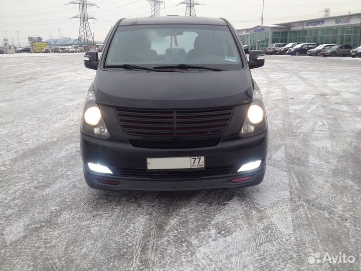 Решетка радиатора для Hyndai Grand Starex / H-1