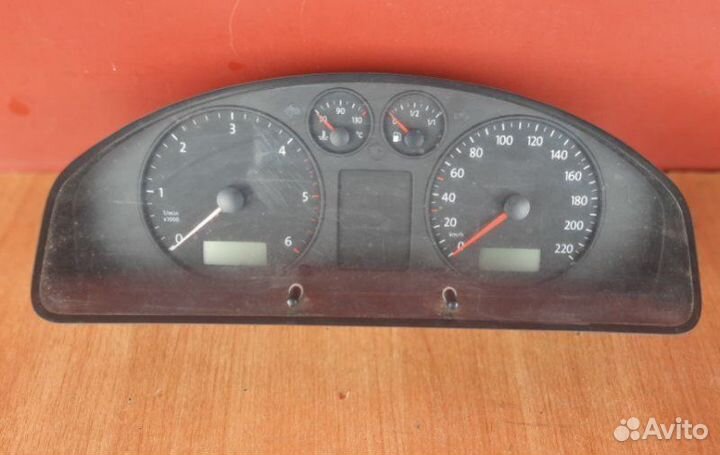 Панель приборов Vw Transporter T5 ахс