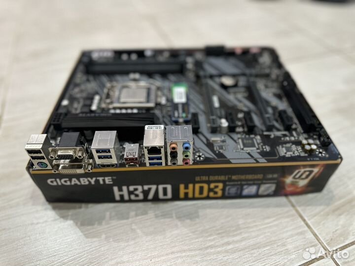 Gigabyte H370 HD3 + intel core i5