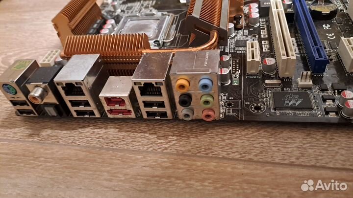 Asus P5Q Deluxe, socket 775, ddr2 (неисправна)