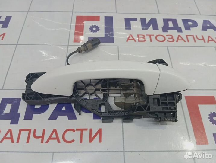 Ручка двери наружная передняя правая Volkswagen Passat CC