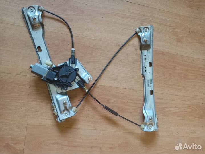 Стеклоподьемник пер.левый Geely Emgrand EC 7