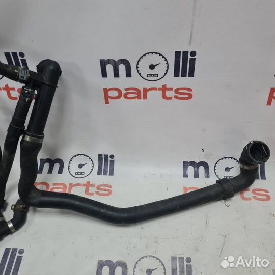 Патрубок системы охлаждения Audi Q3 8U