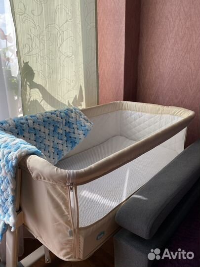 Детская кроватка люлька с маятником