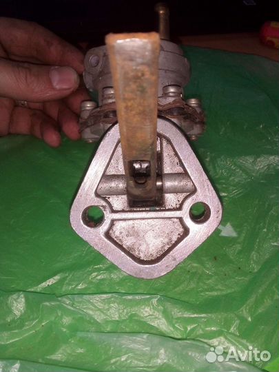 Топливный насос дааз 2105-1106010