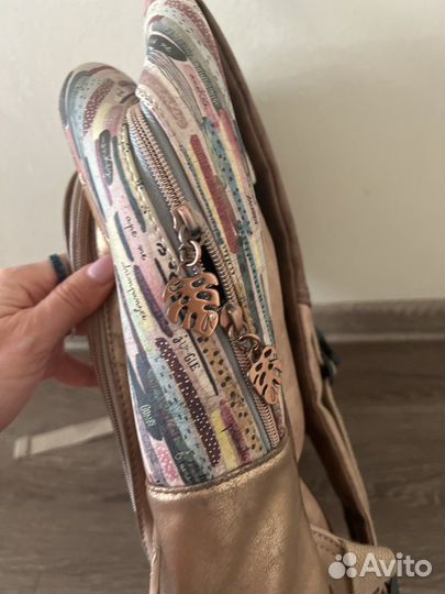 Продам рюкзак/портфель anekke