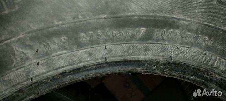 Nokian Tyres Hakkapeliitta 8 SUV 235/65 R17