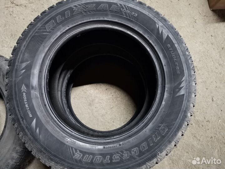 Bridgestone Blizzak DM-Z3 285/60 R18