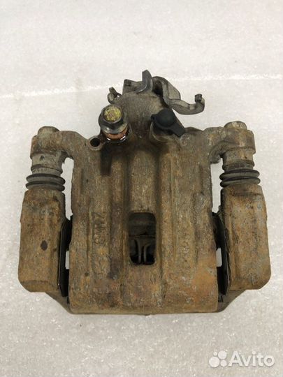 Суппорт тормозной задний правый Hyundai Creta GS 1