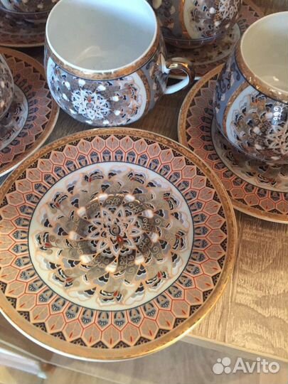 Чашки фарфоровые кофейные