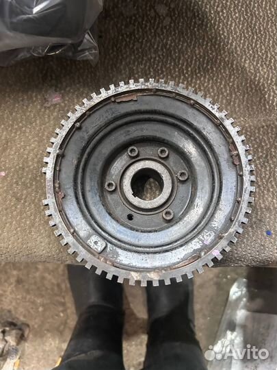 Шкив коленвала mercedes m102 под январь