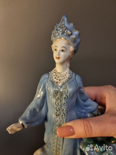 Статуэтка фарфоровая СССР