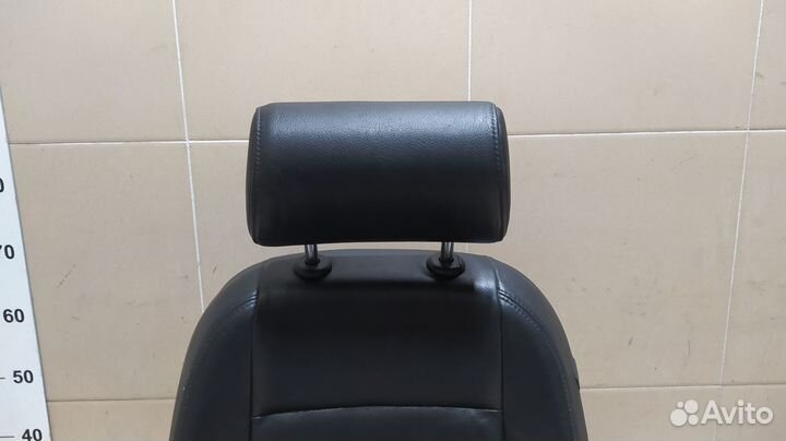 Сиденье переднее левое A6 C6,4F 2005-2011