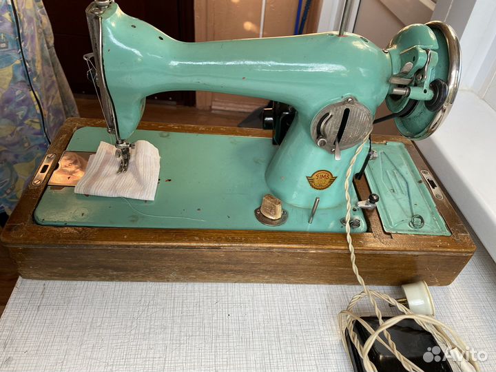 Швейная машинка Подольск 2м с электроприводом