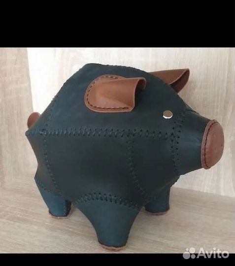 Копилка из натуральной кожи