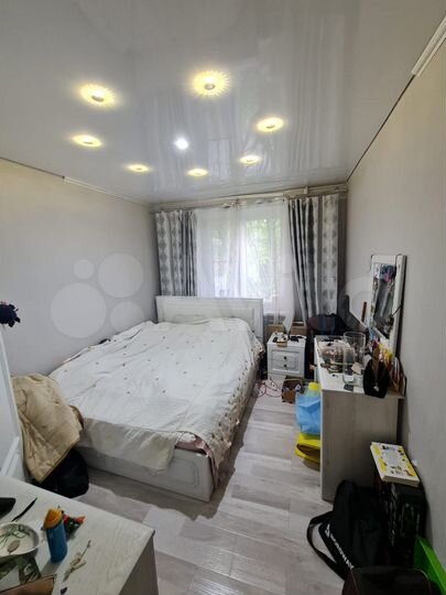 3-к. квартира, 65 м², 1/4 эт.