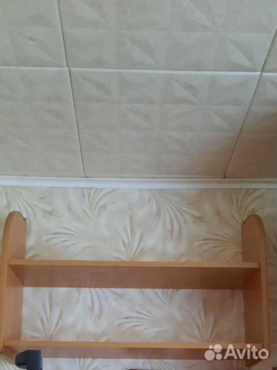 Полка книжная