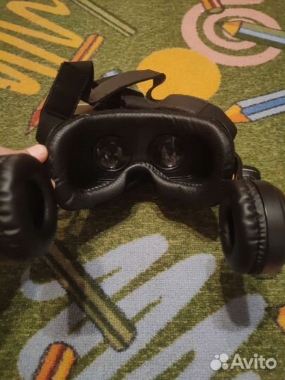 Vr очки для телефона (виртуальной реальности)