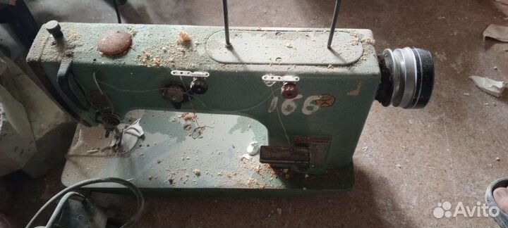 Швейная машинка