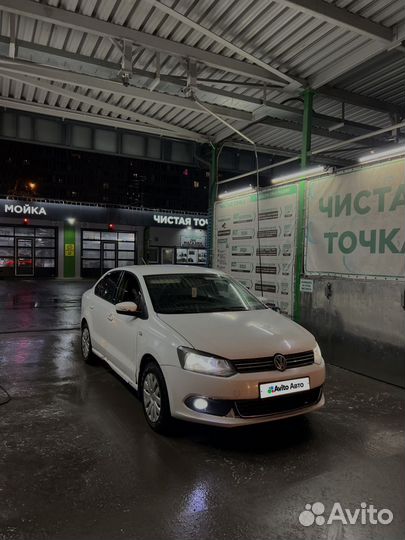 Volkswagen Polo 1.6 МТ, 2015, 320 000 км