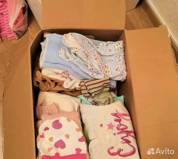 Коробка с вещами