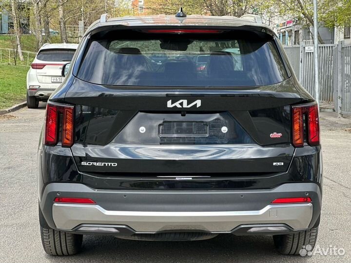 Kia Sorento 2.5 AT, 2024
