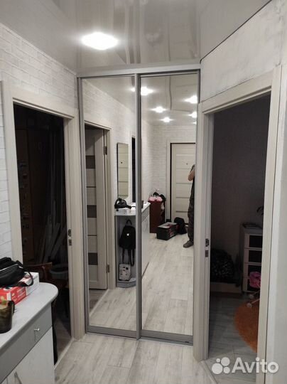 Двери купе для гардеробной / перегородки купе