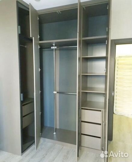 Шкаф в студию