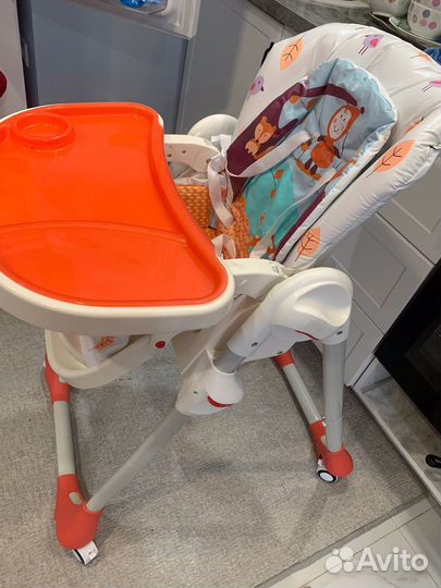 Стульчик для кормления