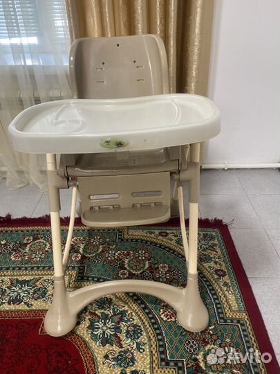 Стул для кормления