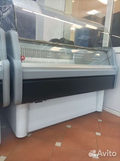 Витрина морозильная