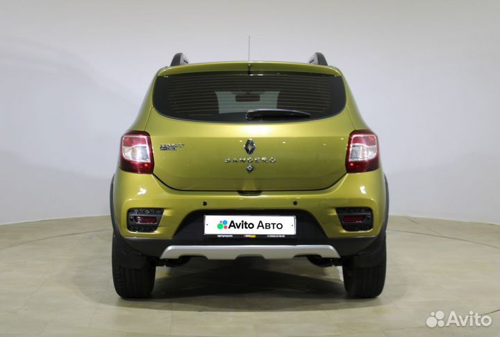 Renault Sandero Stepway 1.6 МТ, 2015, 63 739 км