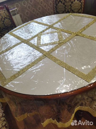 Силиконовая скатерть с кружевом